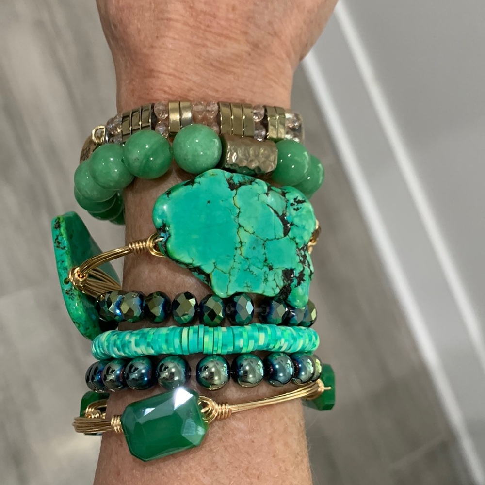 BOURBON AND BOWETIES GREEN STACK